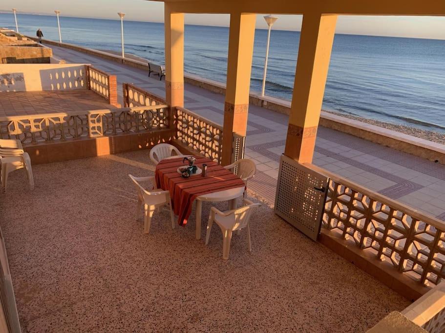 Beachfront House Piles Ngoại thất bức ảnh